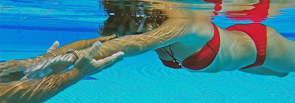 Le Pied Dans L'eau