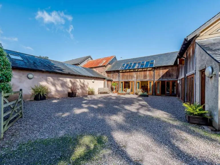 The Barton Granary and Brimbles