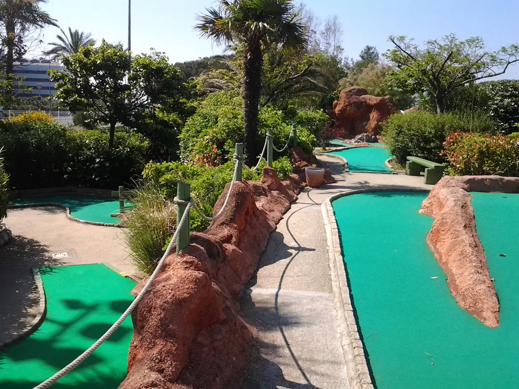 Tropical Golf La Platja de Sant Cebrià
