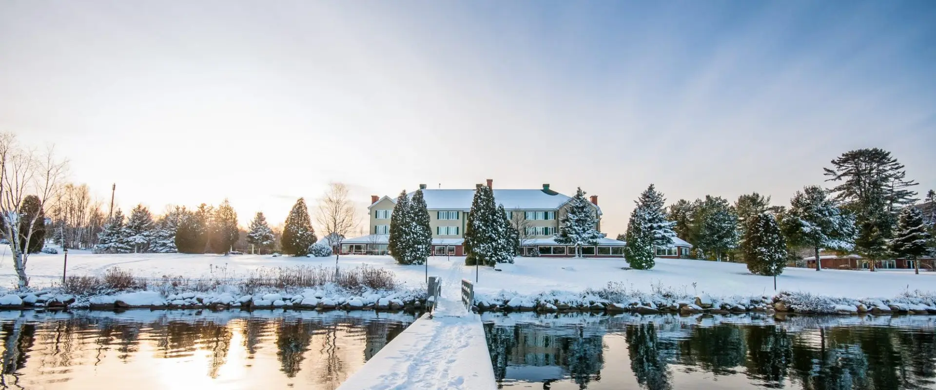 Auberge du Lac--l'Eau Claire