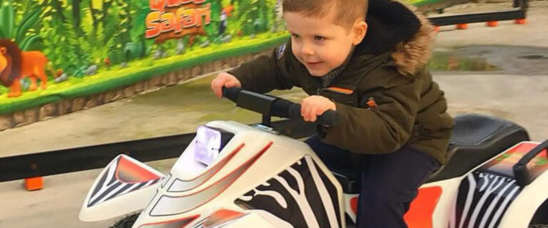 Dinosaur Safari Adventure Golf