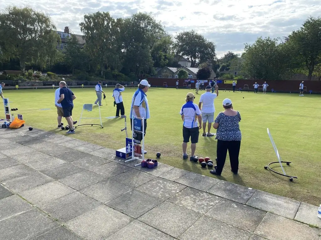 Lyndhurst Bowling Club