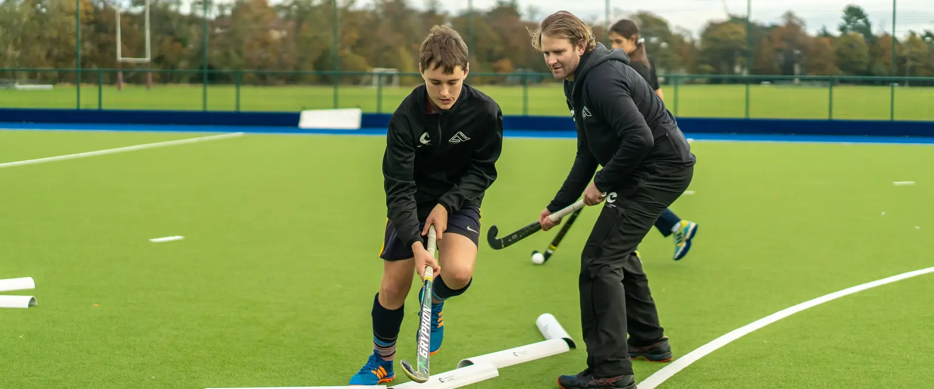 COMPLETE HOCKEY COACHING LTD