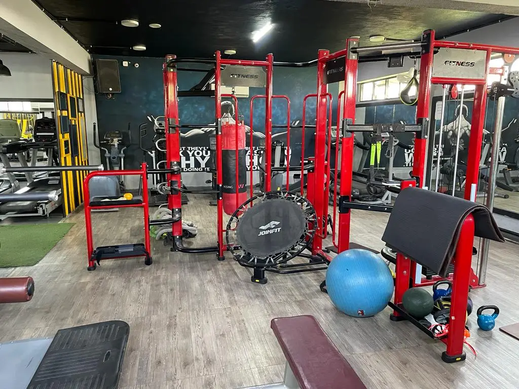 RNOLD FITNESS CLUB SECTOR 11