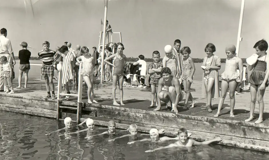 YMCA Cartierville swimming pool