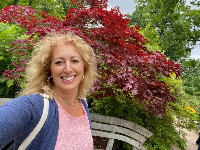 Corinda Dance & Pilates Instructor, Meditation & Reiki Healing