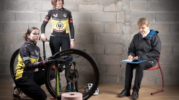 UNION CYCLISTE CANTONALE DE VIVONNE - Club & Atelier-Réparation vélo