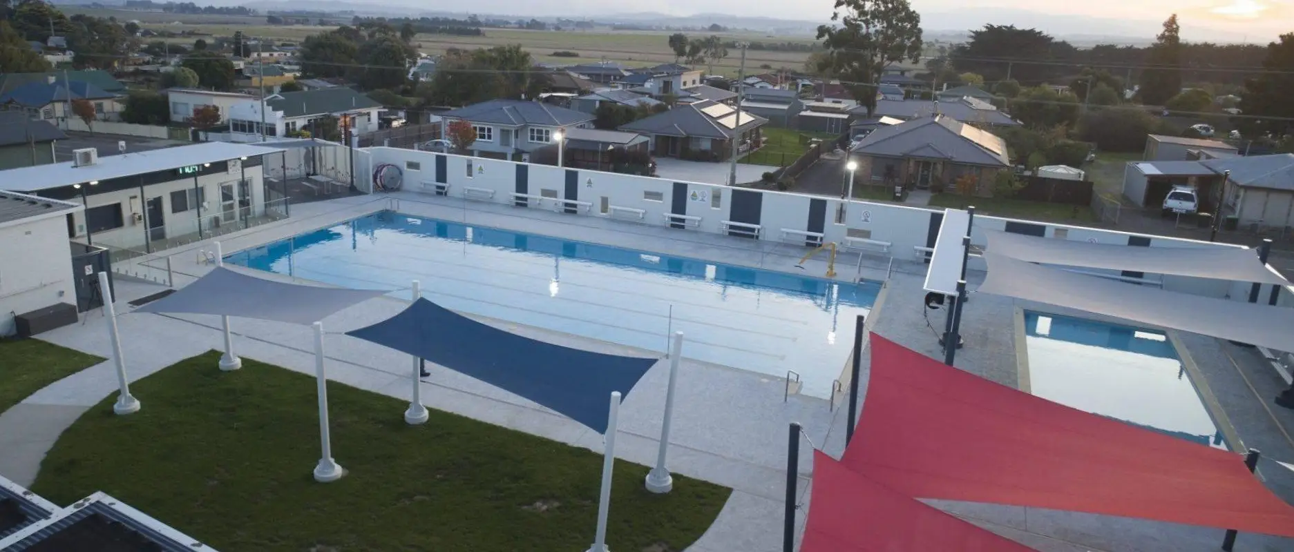 Ross Swimming Pool