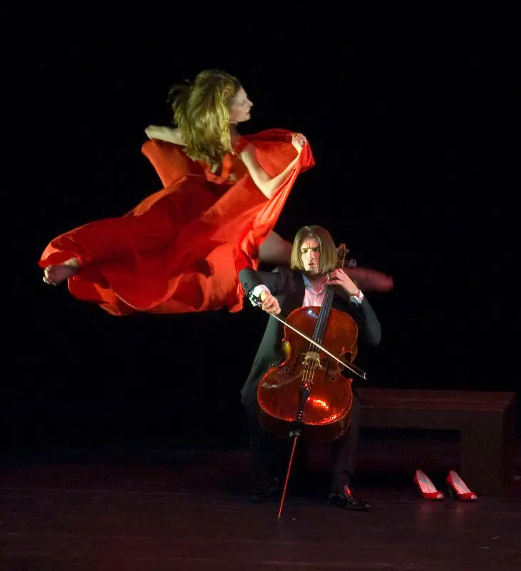 Dance Academy Alexandra Slavia Bansch