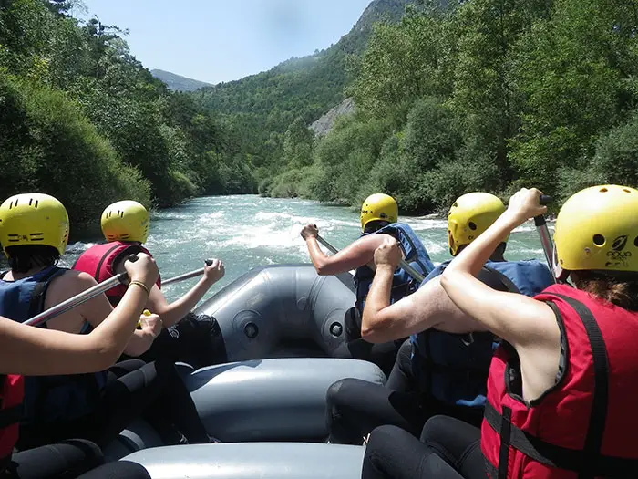 Des Guides pour l'Aventure