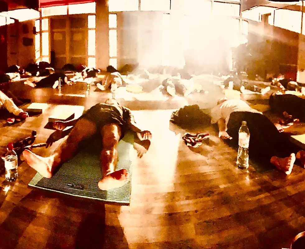 Oval Yoga