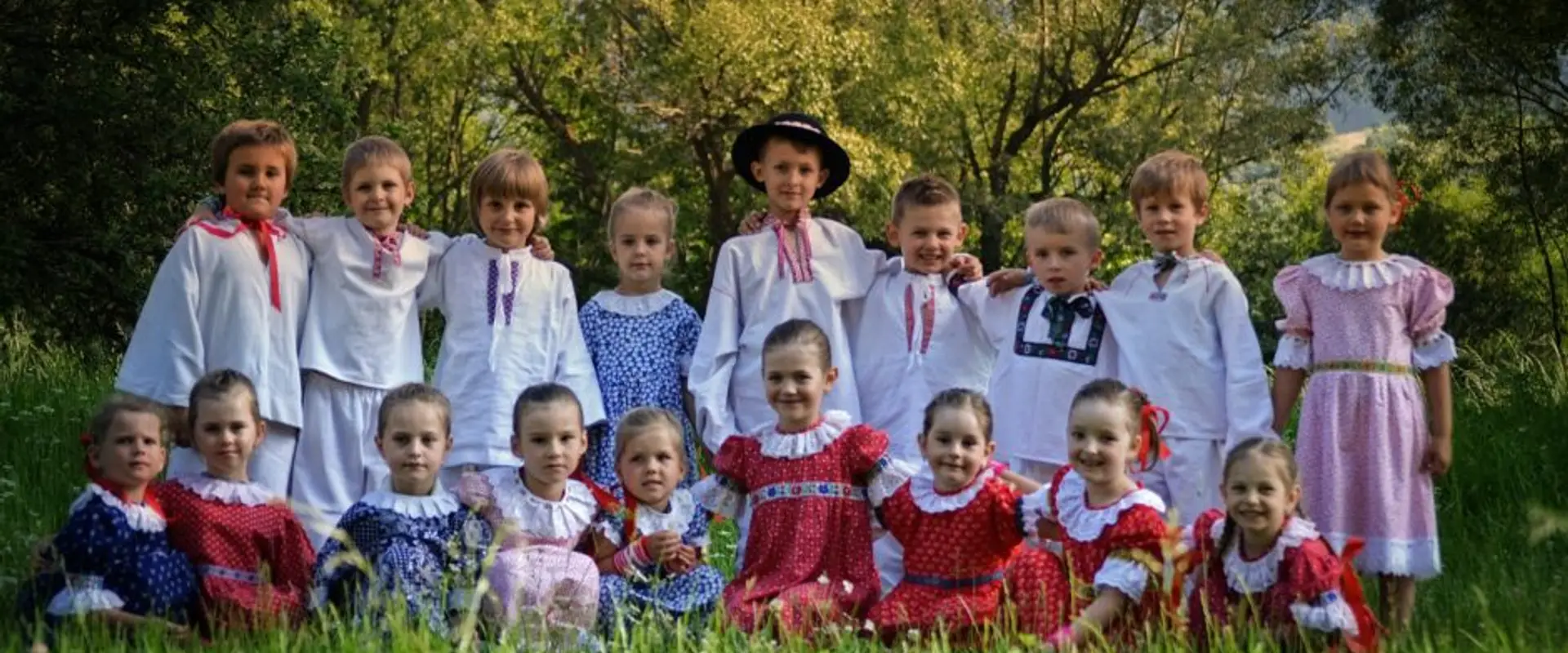 Children's folklore group Ďumbier