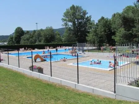 Piscine Municipale de Saint-Julien-Chapteuil