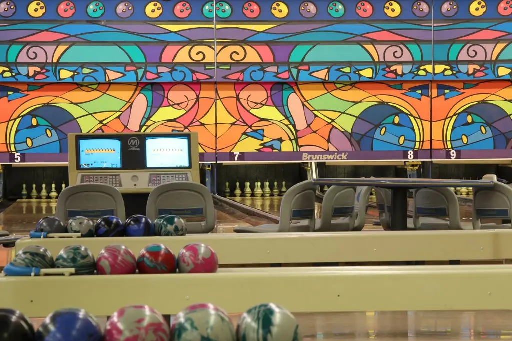 G Plus Bowling