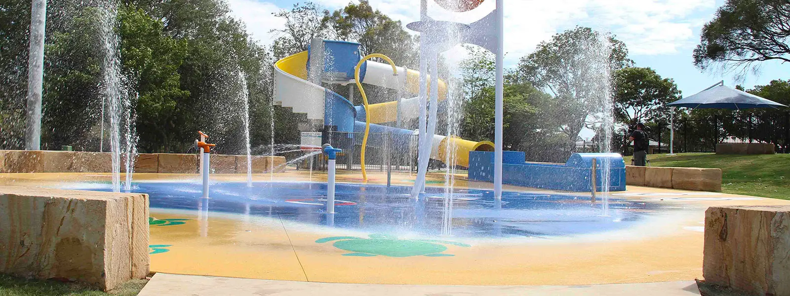 Isis War Memorial Pool