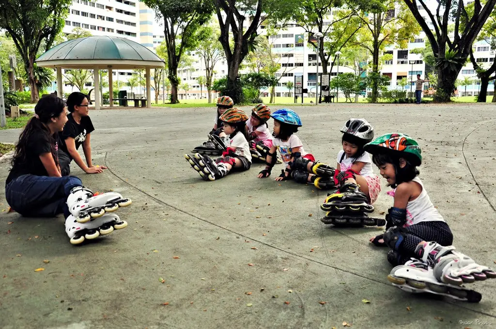 SkateXtreme Rhu Cross Inline Skating Lesson