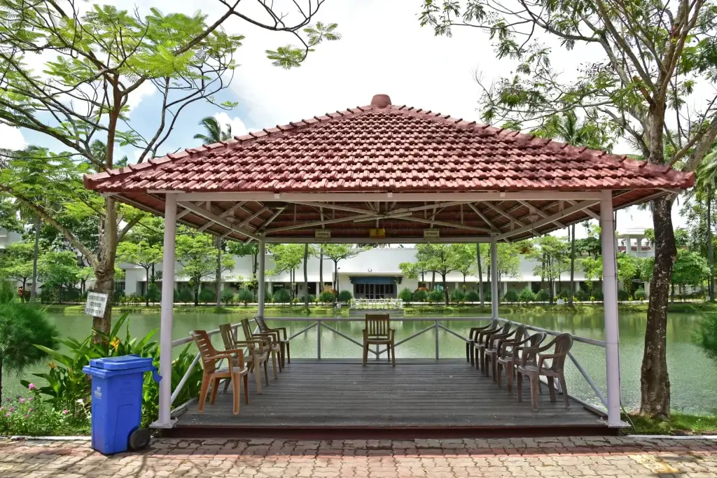 Nature Cure & Yoga Centre