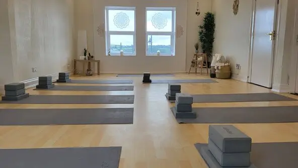 Love & Light Yoga