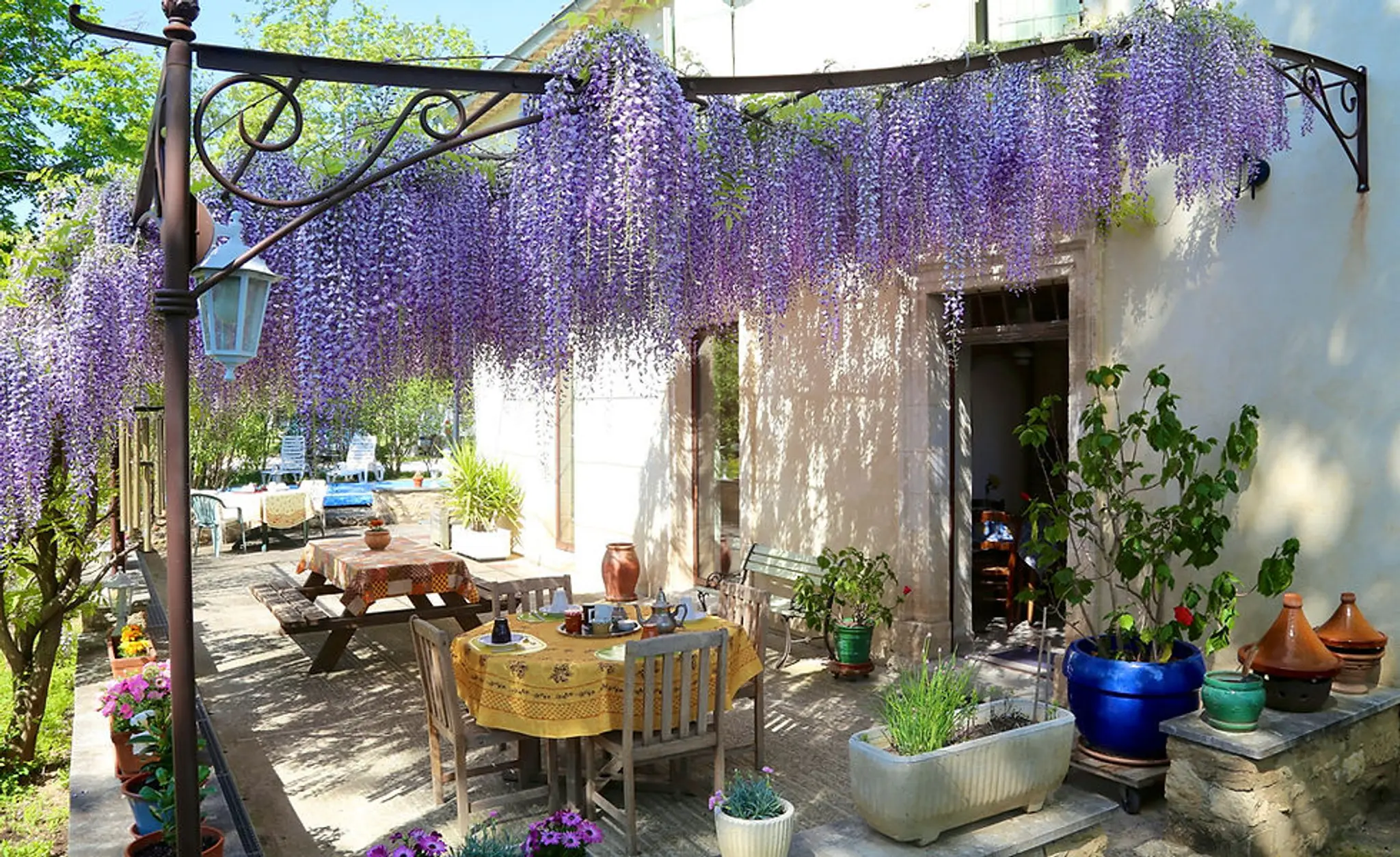 Le Mas de la Soleillade: Chambres d'hôtes de charme avec piscine - séjours (Vaucluse, Avignon)