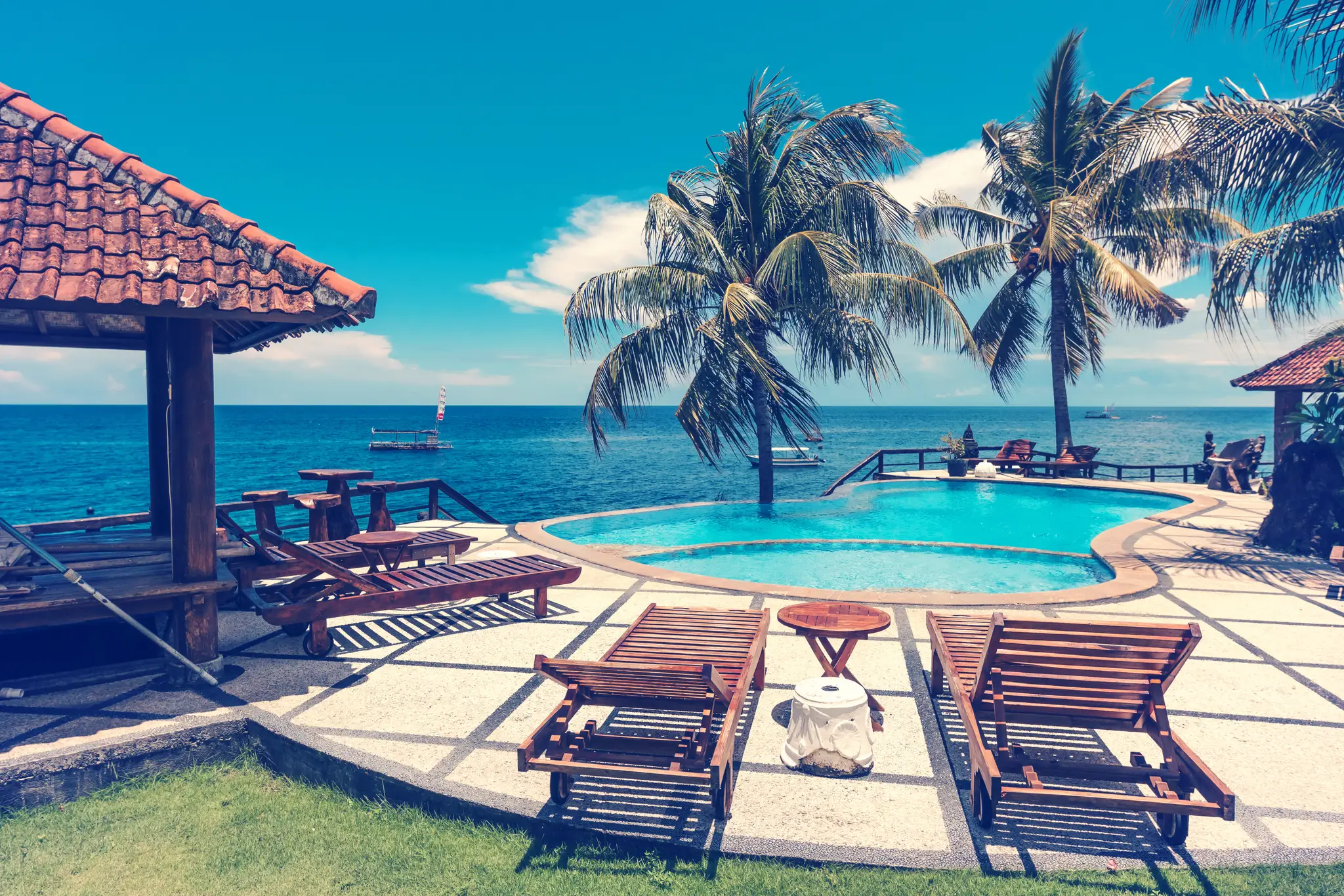 SWIMMING POOL CONTRACTORS IN THRISSUR