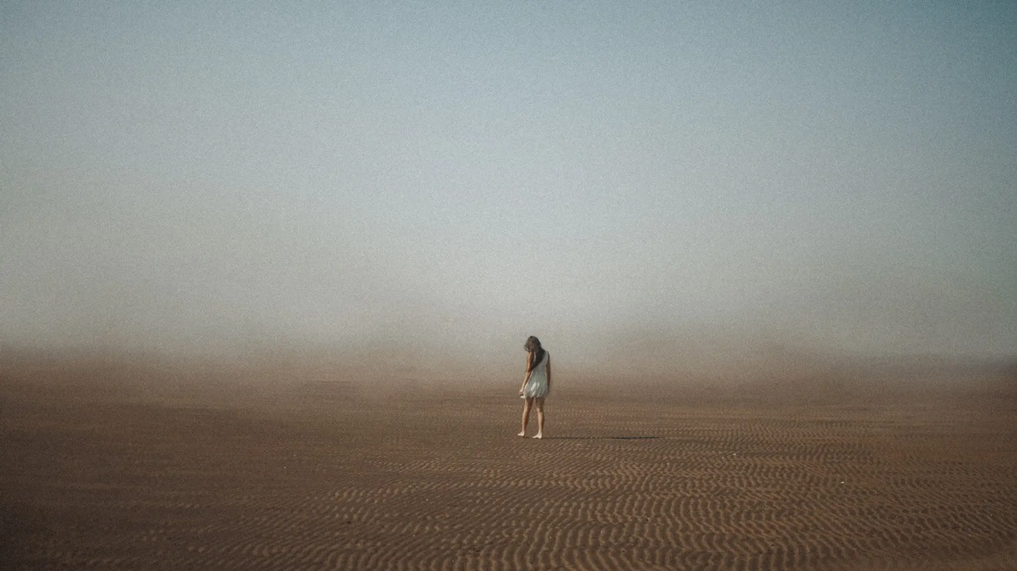 Laura Boléa ○ Professeure De Yoga ○ Magnétiseuse ○ Freelance Community Manager