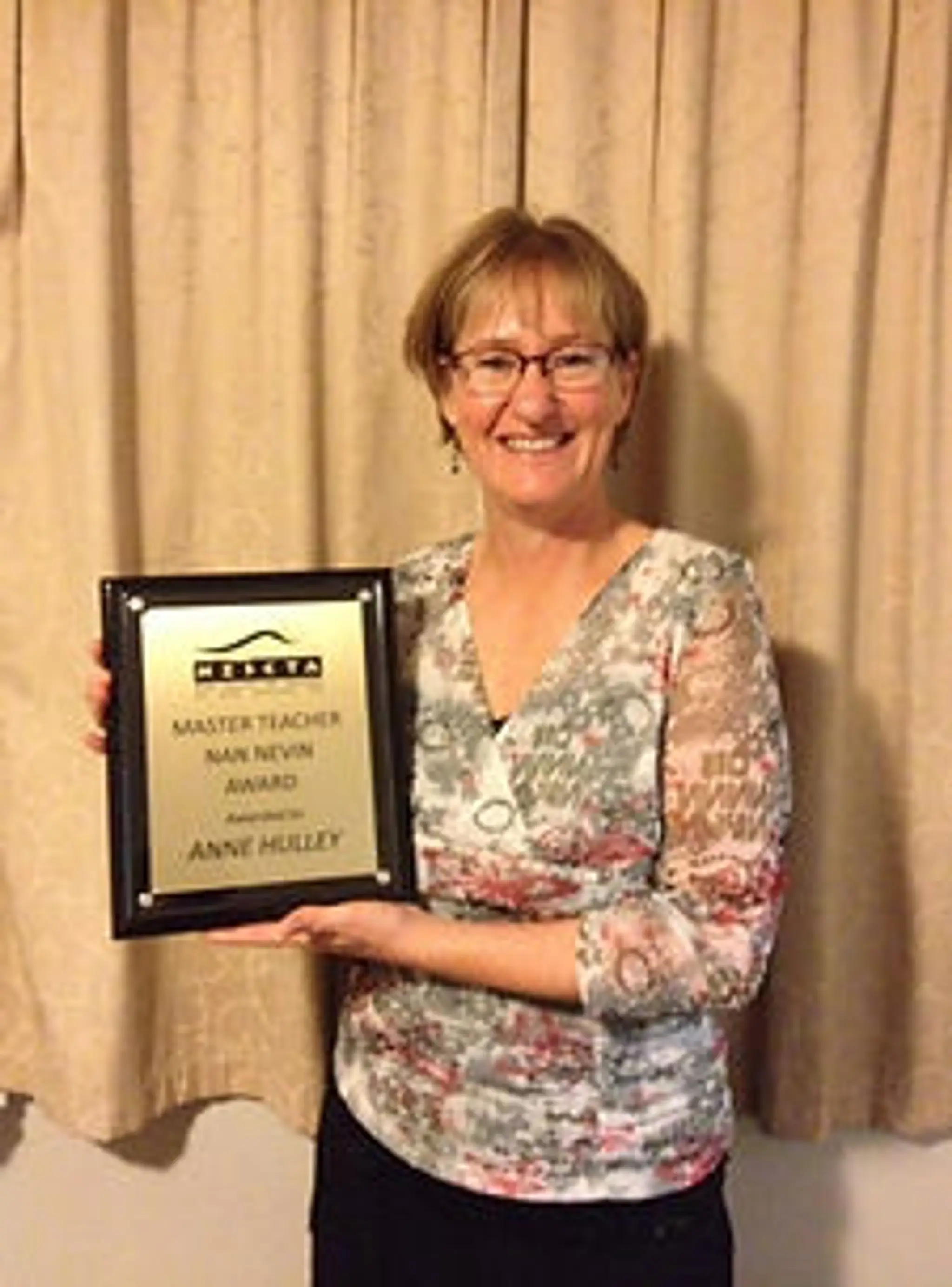 Frankie Frog Swim School