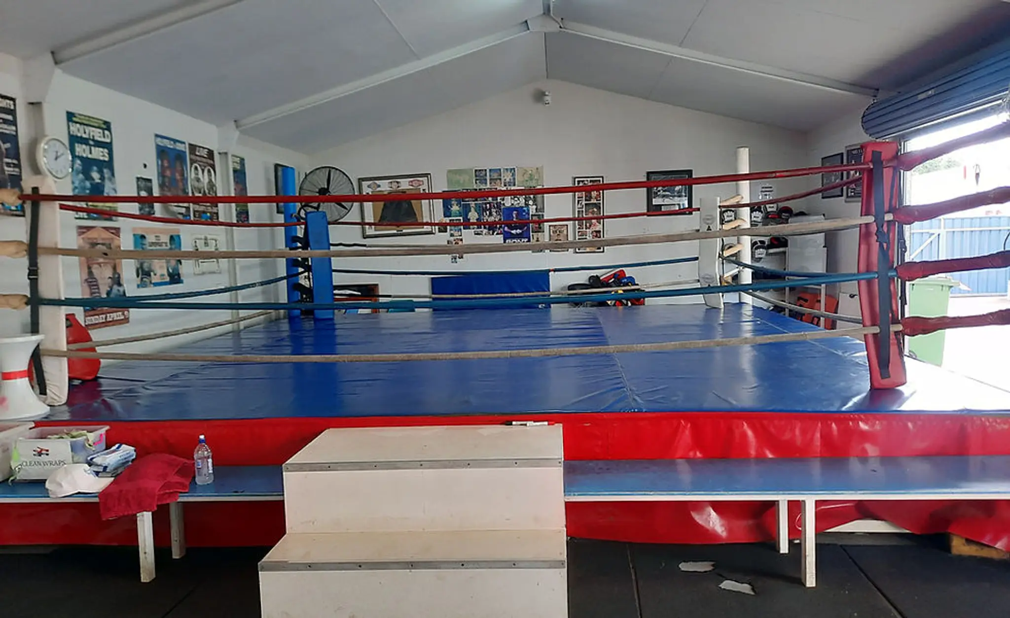 Moranbah Boxing & Sporting Club Inc.