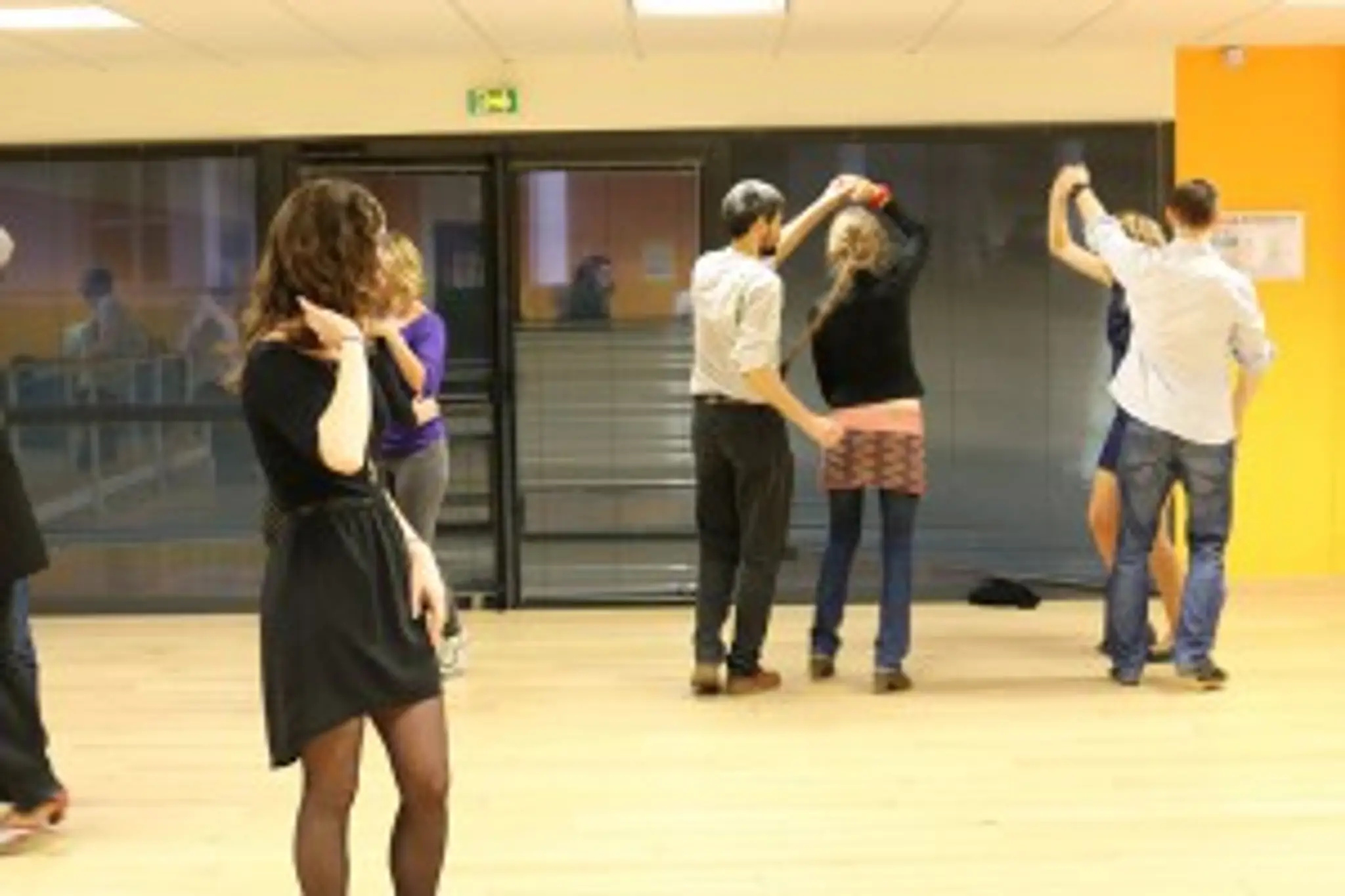 A Mi Dance