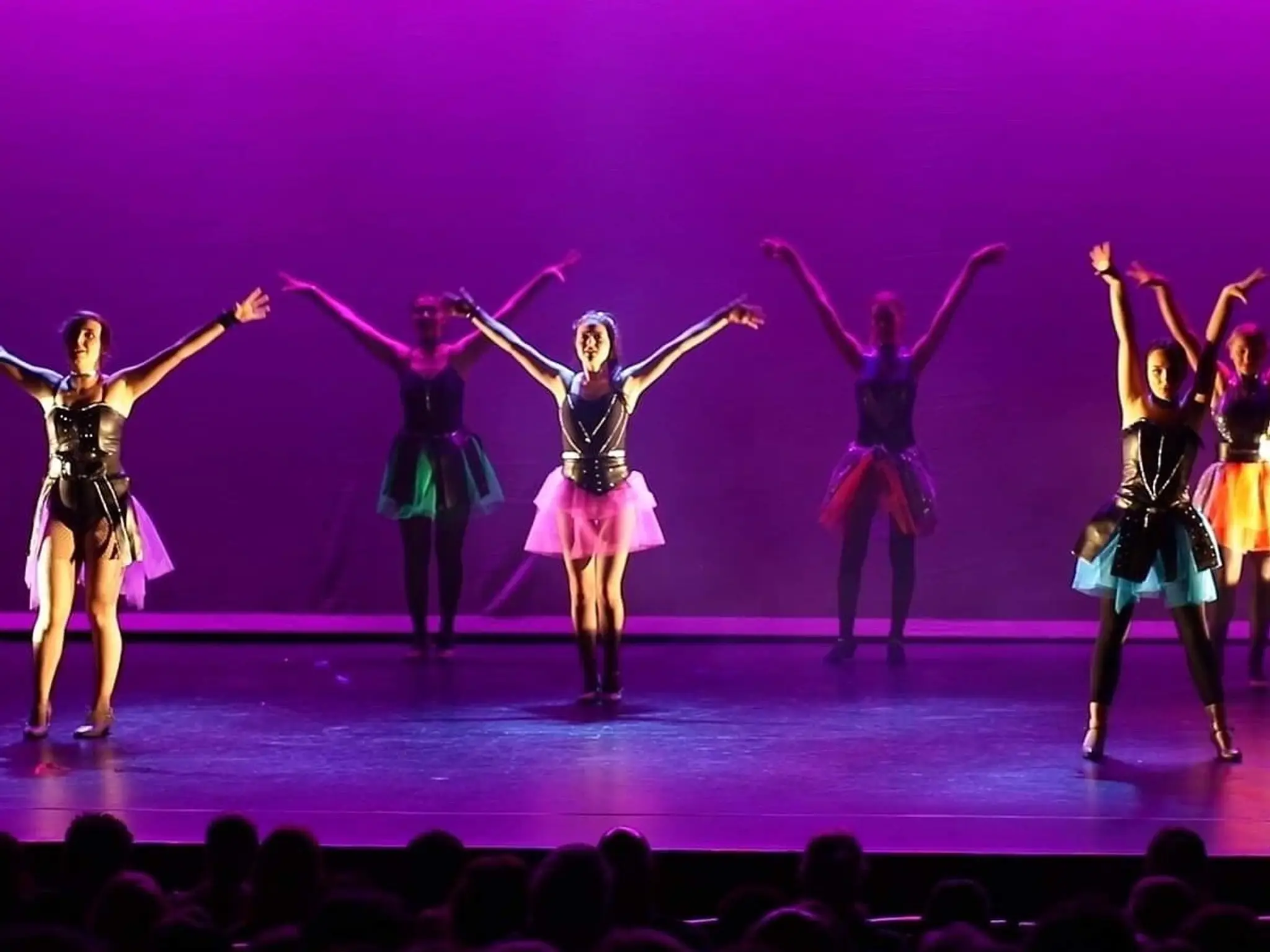 Melanie Edmenson School of Dance