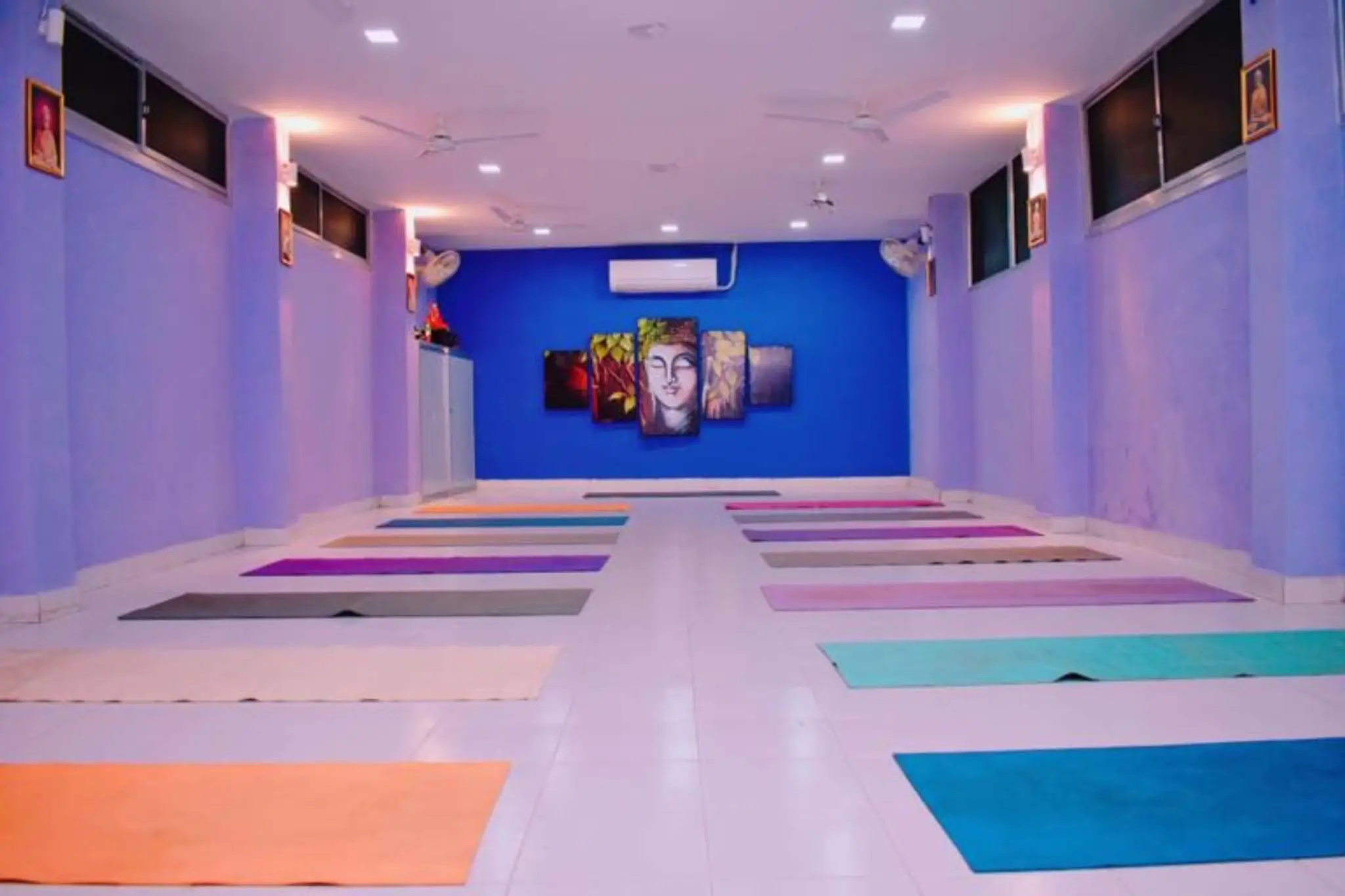 Manushi Institute of Yoga