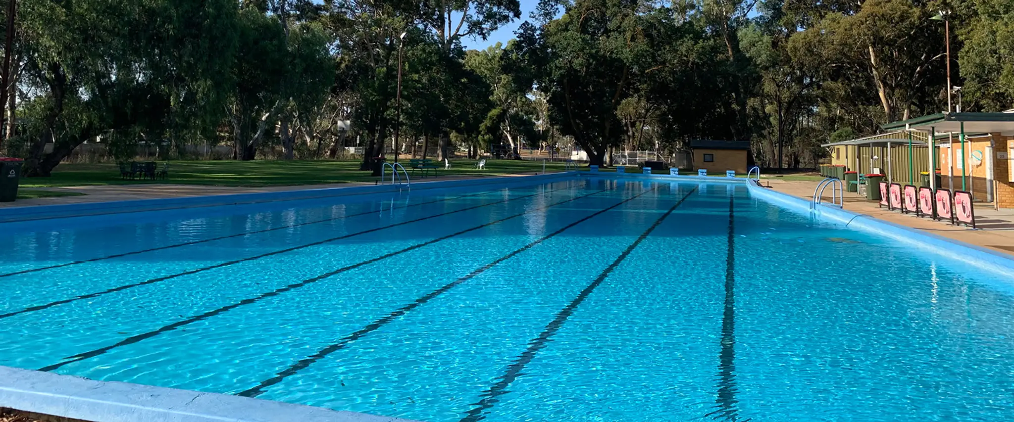 Nuriootpa War Memorial Swimming Pool
