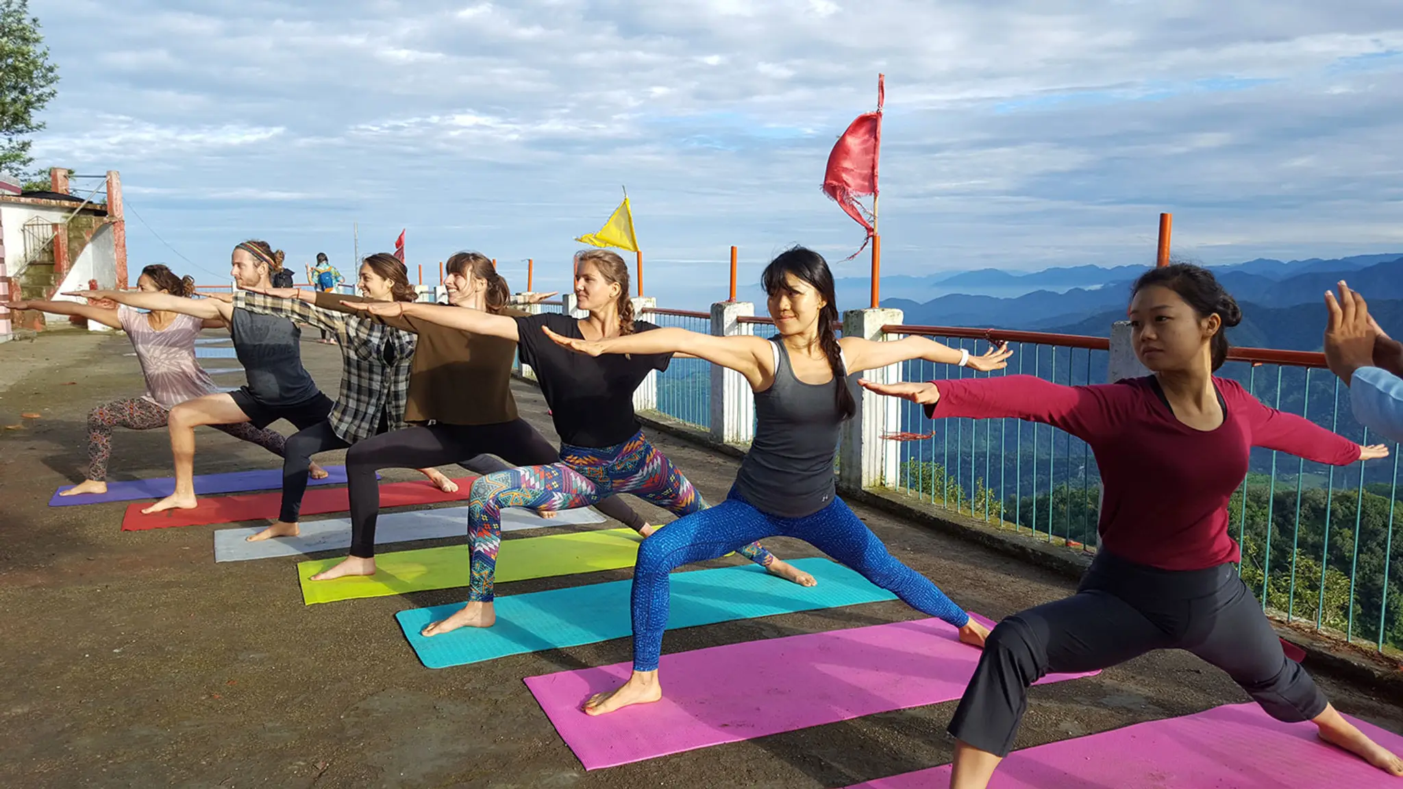 Jeevmoksha Yoga Gurukul - Yoga teacher training school Rishikesh