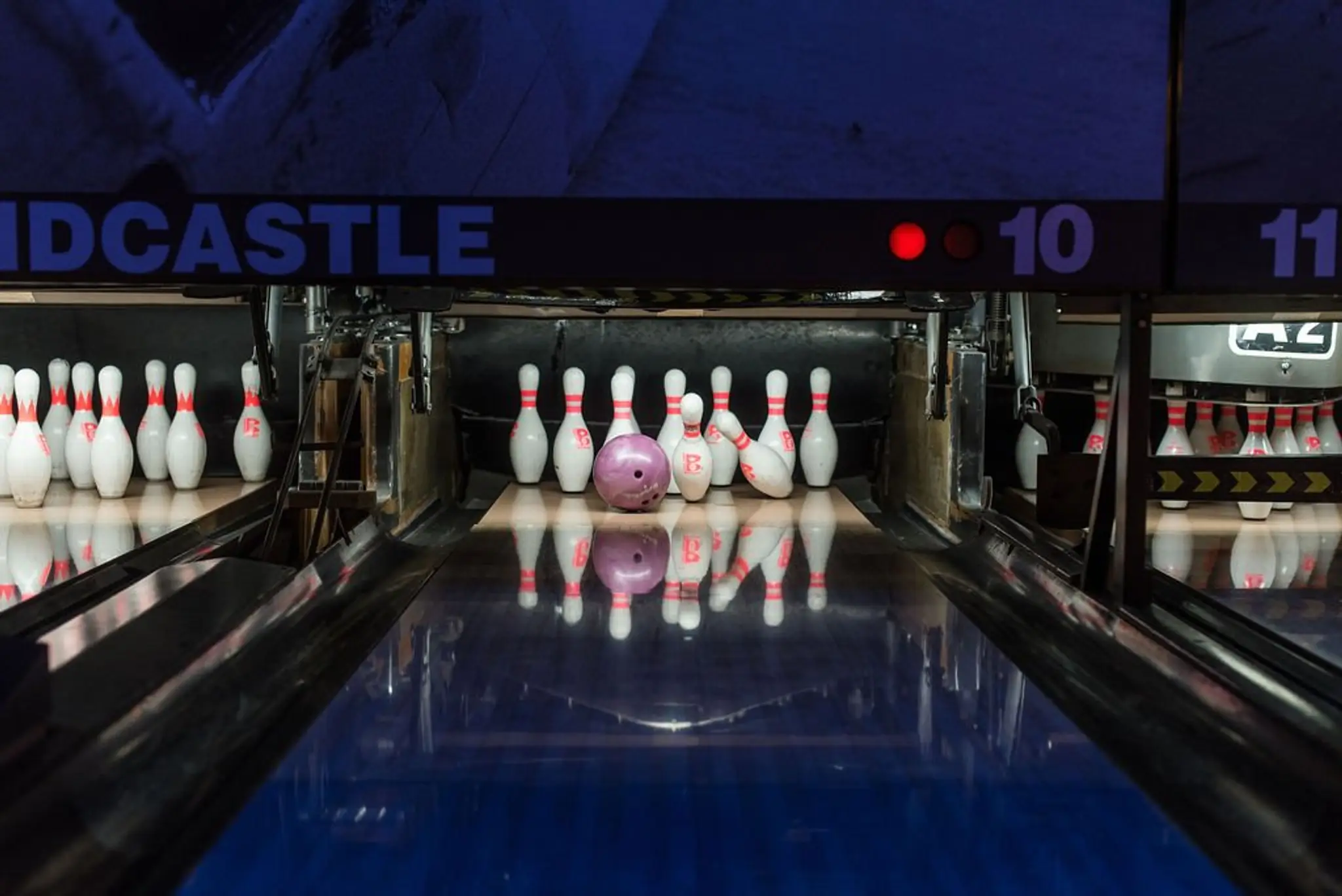 Sandcastle Bowl Bar & Grill