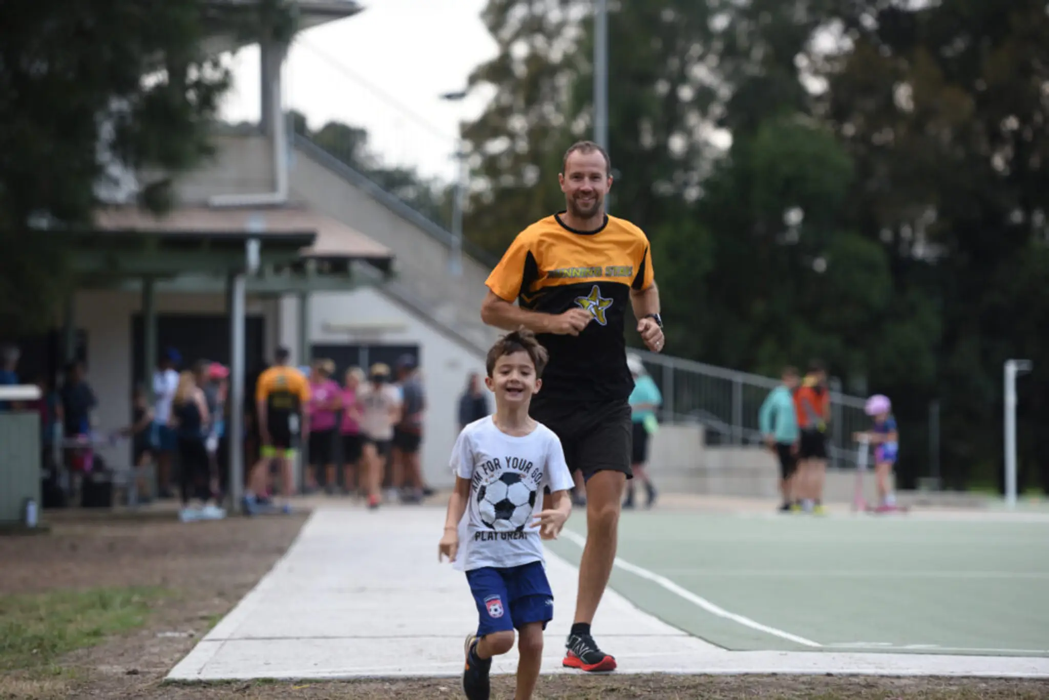 Running Stars Curl Curl