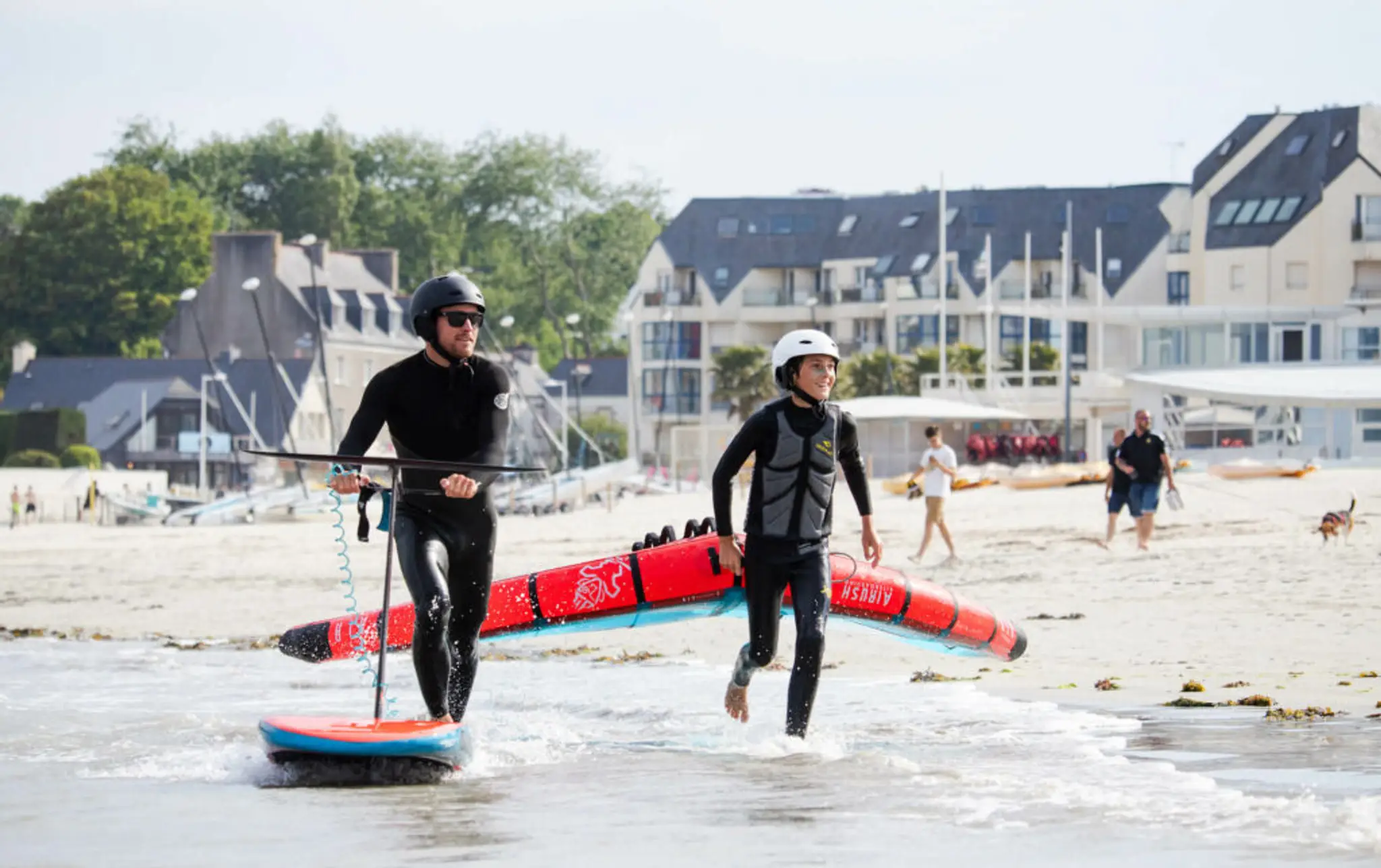 O.w.a. - School Of Stand Up Paddle : Surf : Wing : Foil À Plougonvelin.