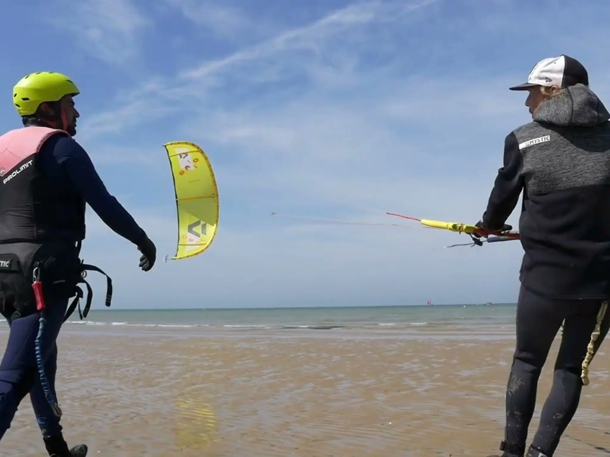 Kite Pirates Kitesurfing School