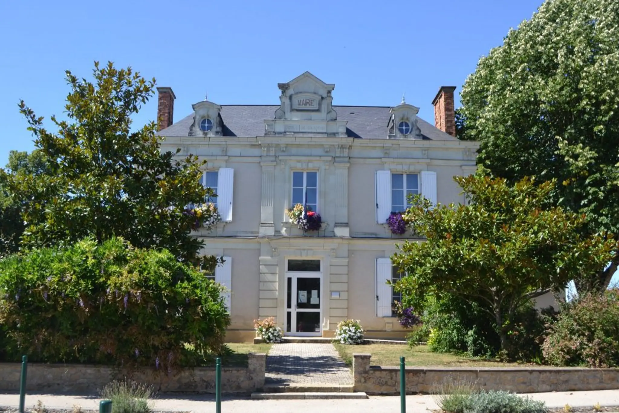 Piscine de Châteauneuf-sur-Sarthe