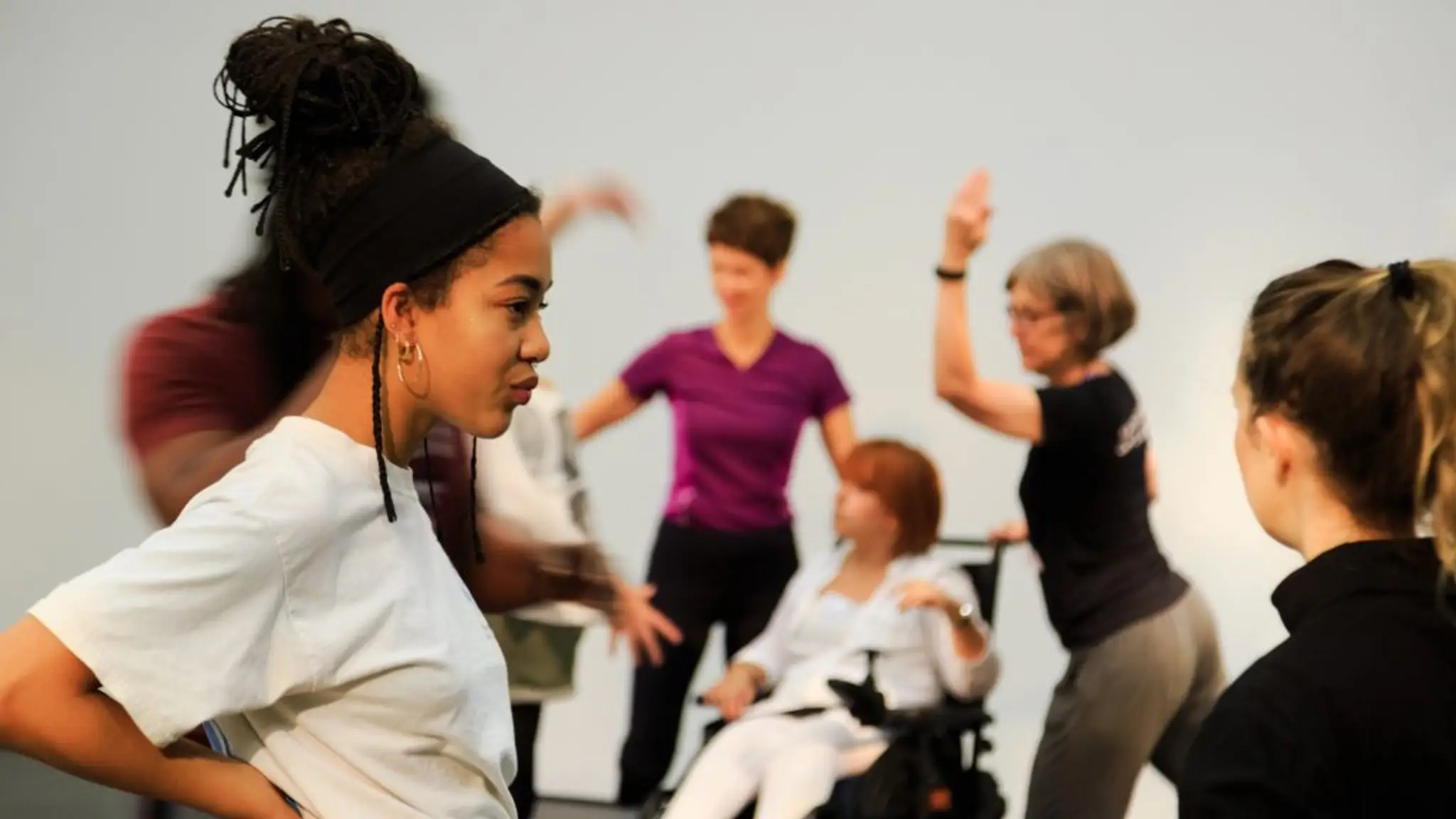 Surface Area Dance Theatre CIC