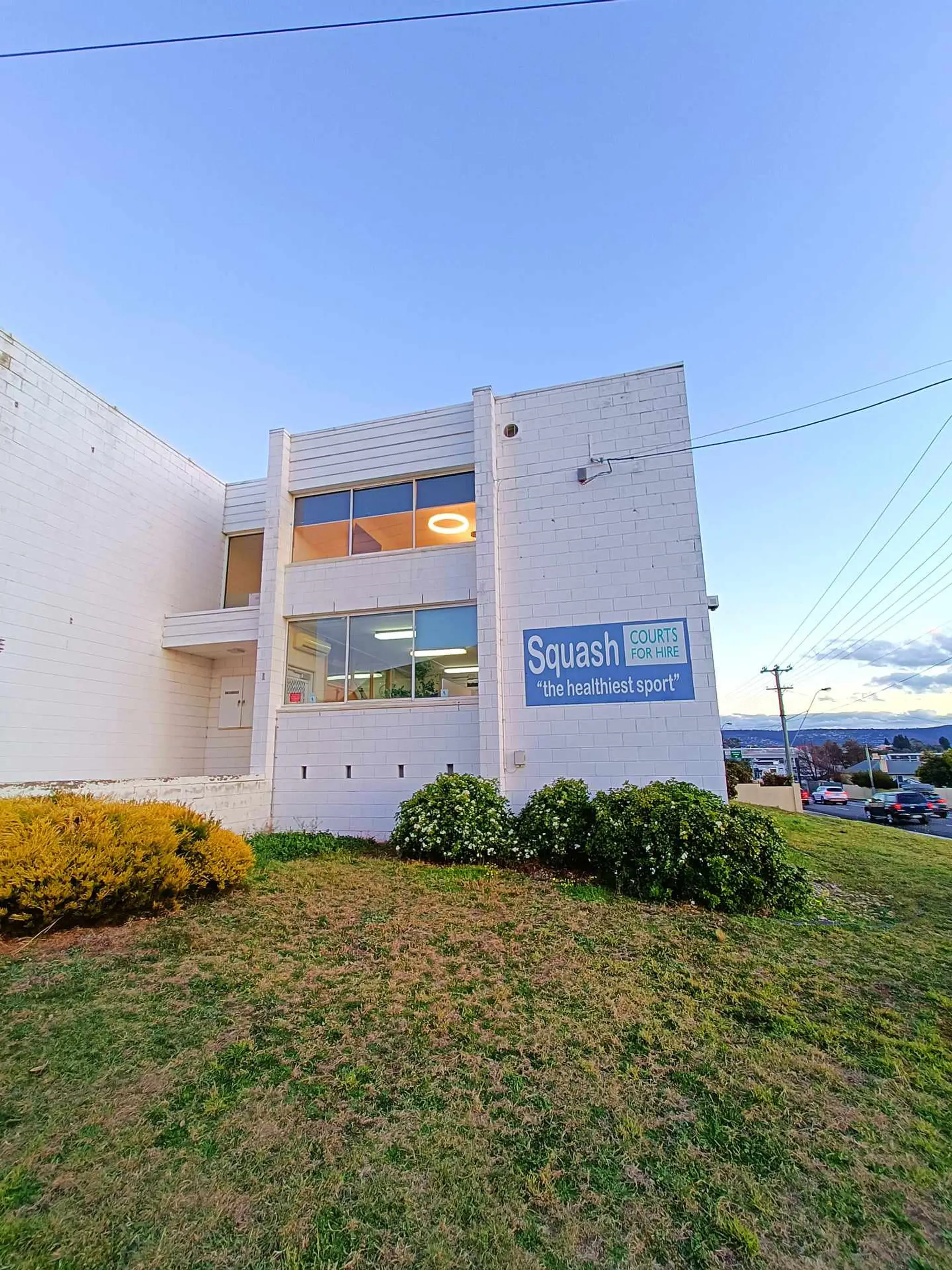 Eastside Squash - Entry by Appointment