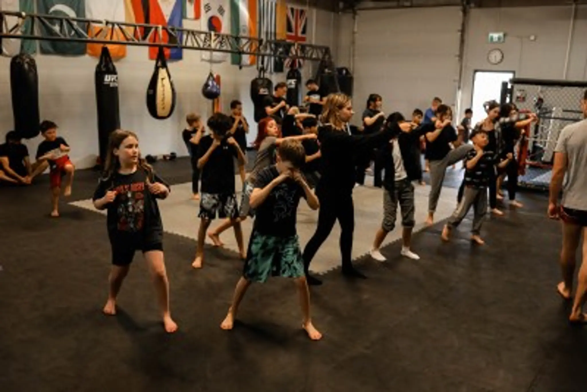 Dunamis: Muay Thai | Kickboxing | Boxing