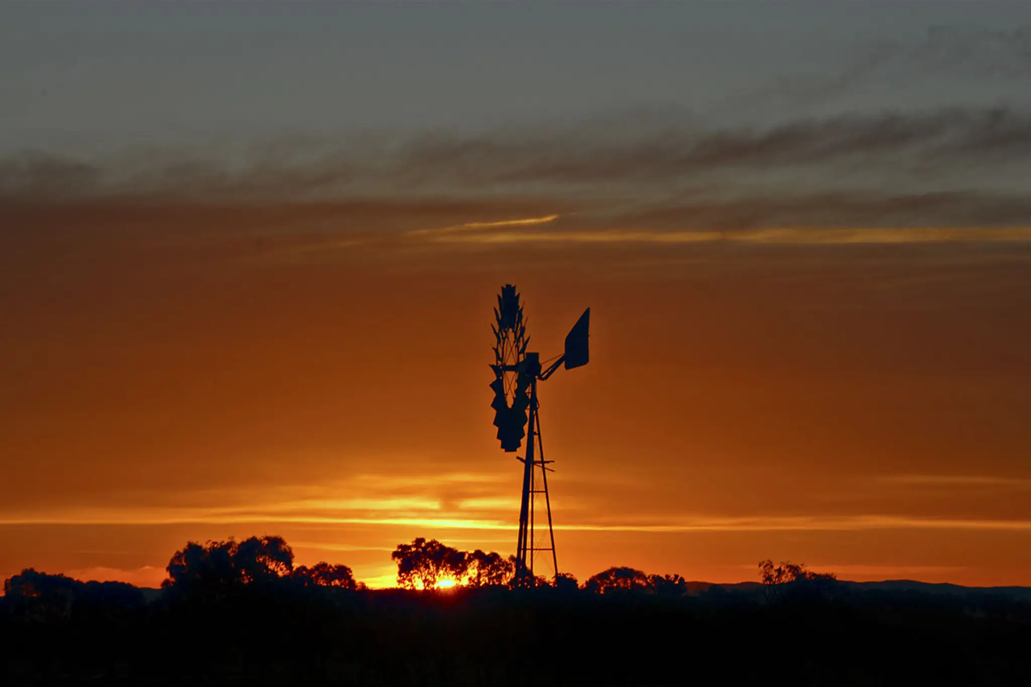 Outdoor fitness equipment