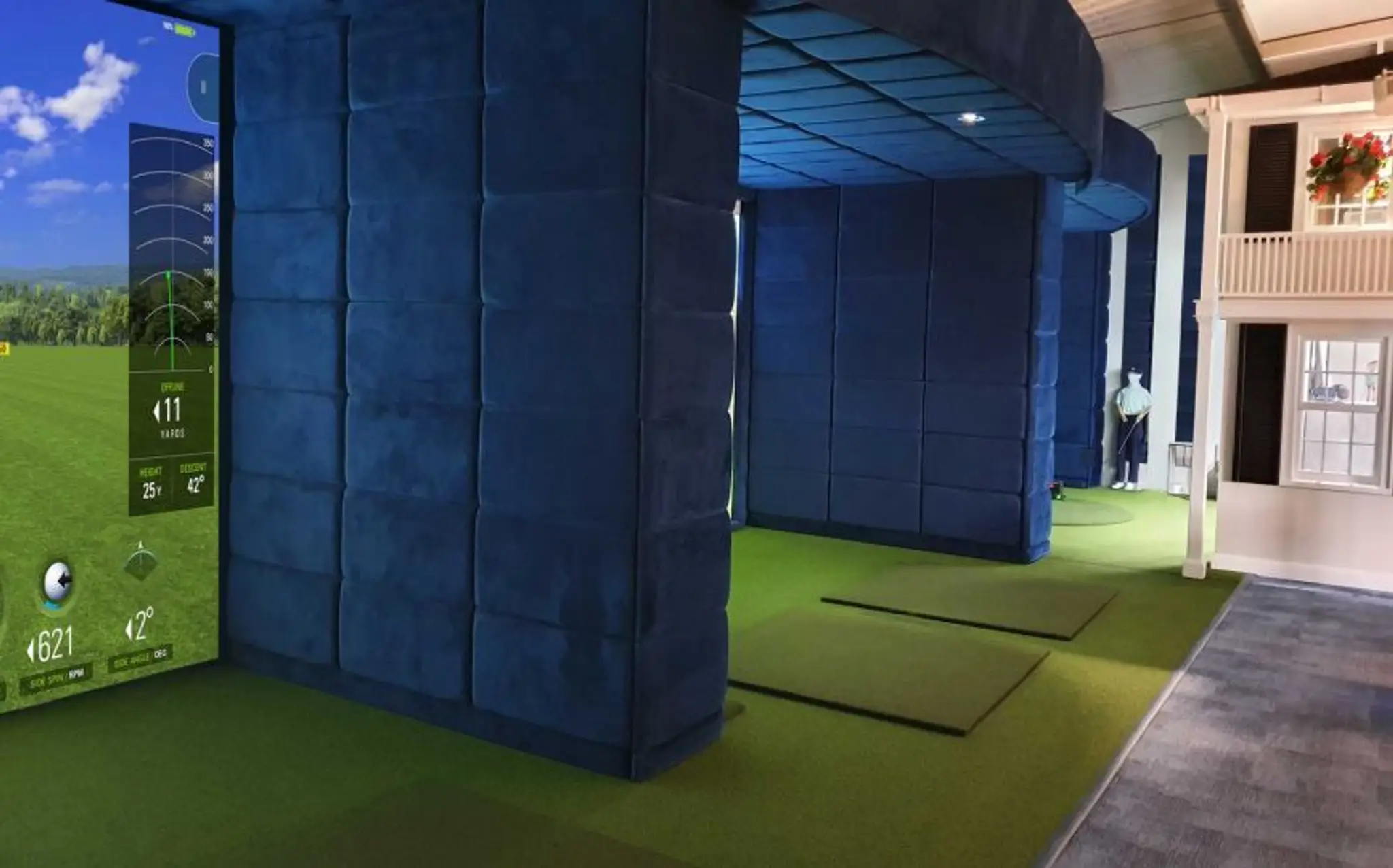 DJ's Indoor Golf