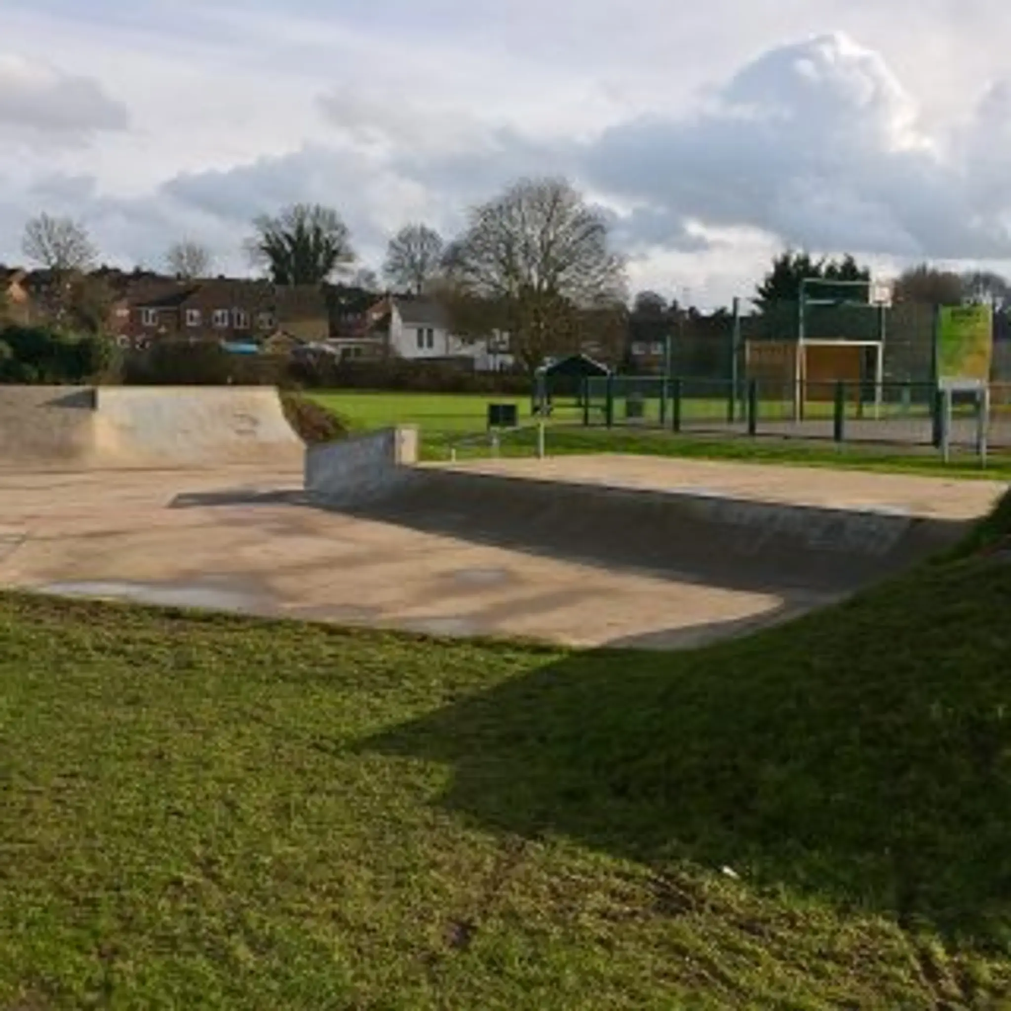 Desborough Park Skatepark