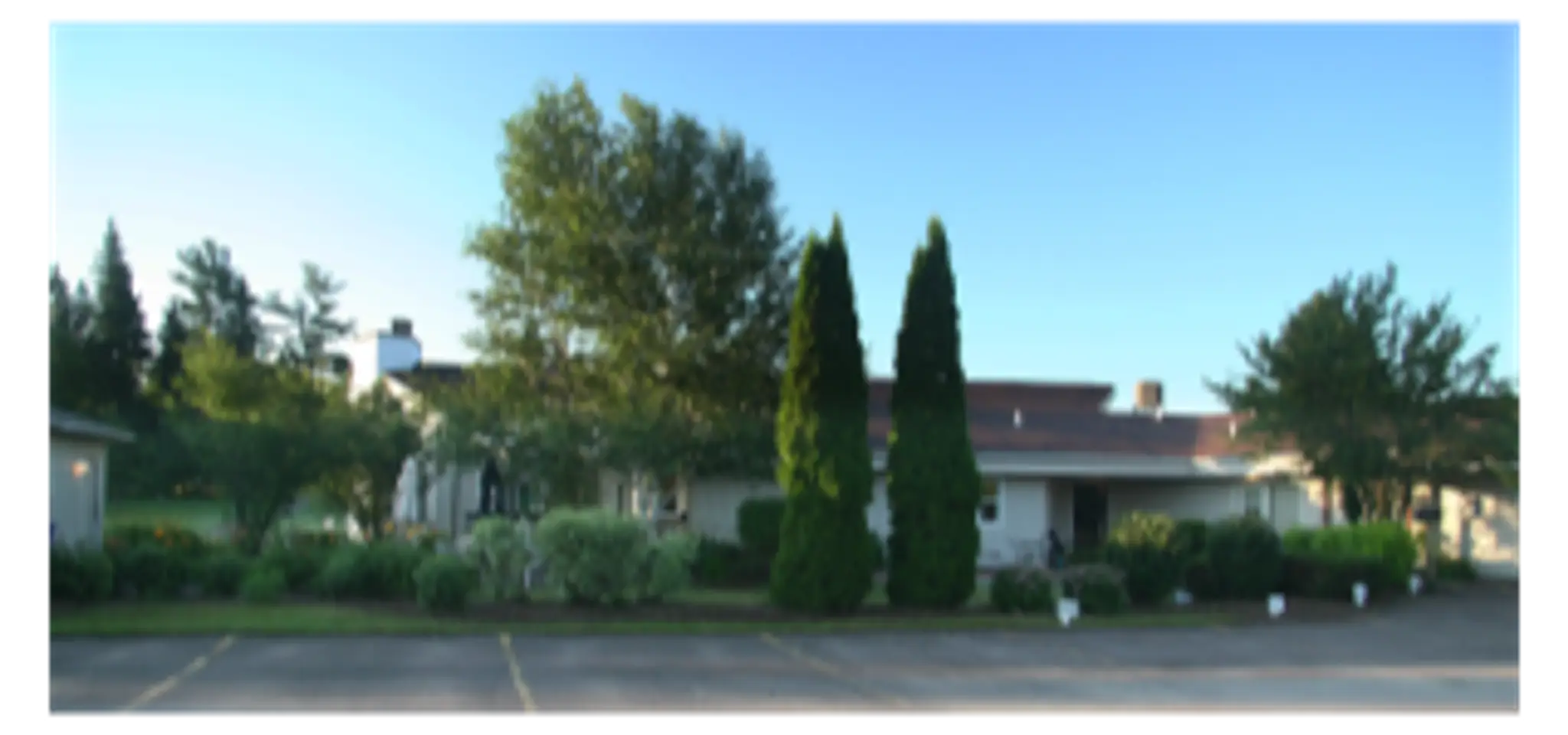 Lakeside Golf & Country Club