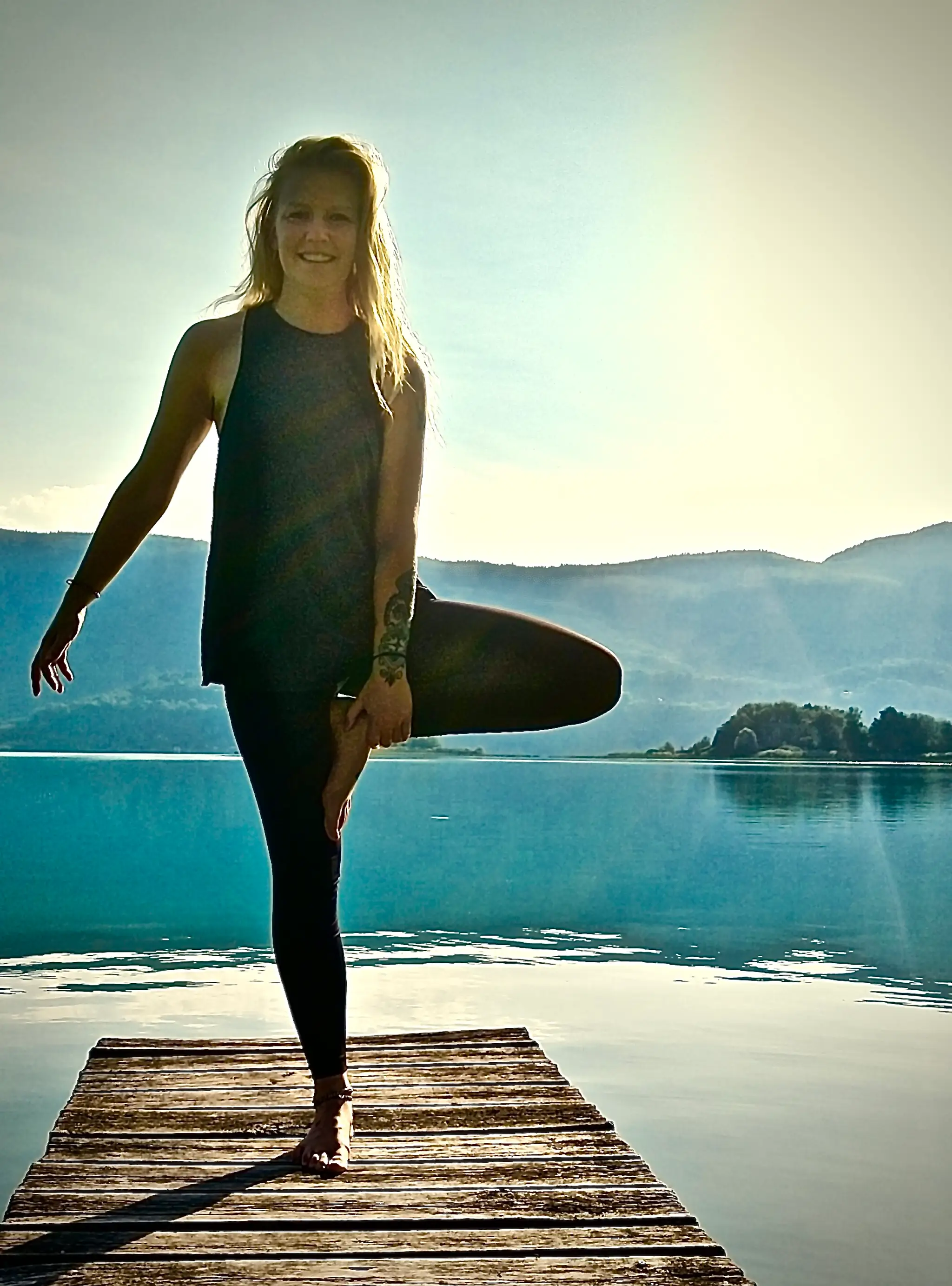 Marich-Yasana Yoga - Vinyasa Yoga & Yin Yoga