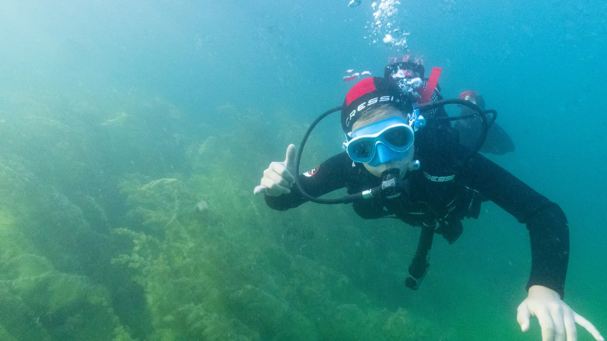 Into The Blue Chindrieux