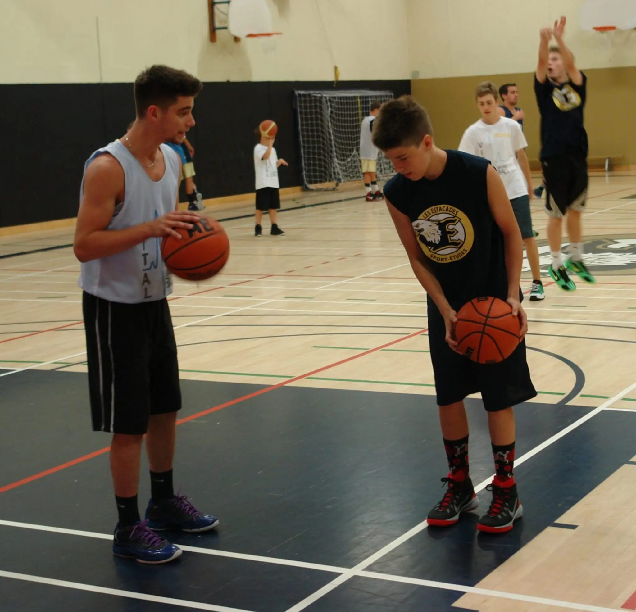 VITAL BASKETBALL - Les Estacades Academy