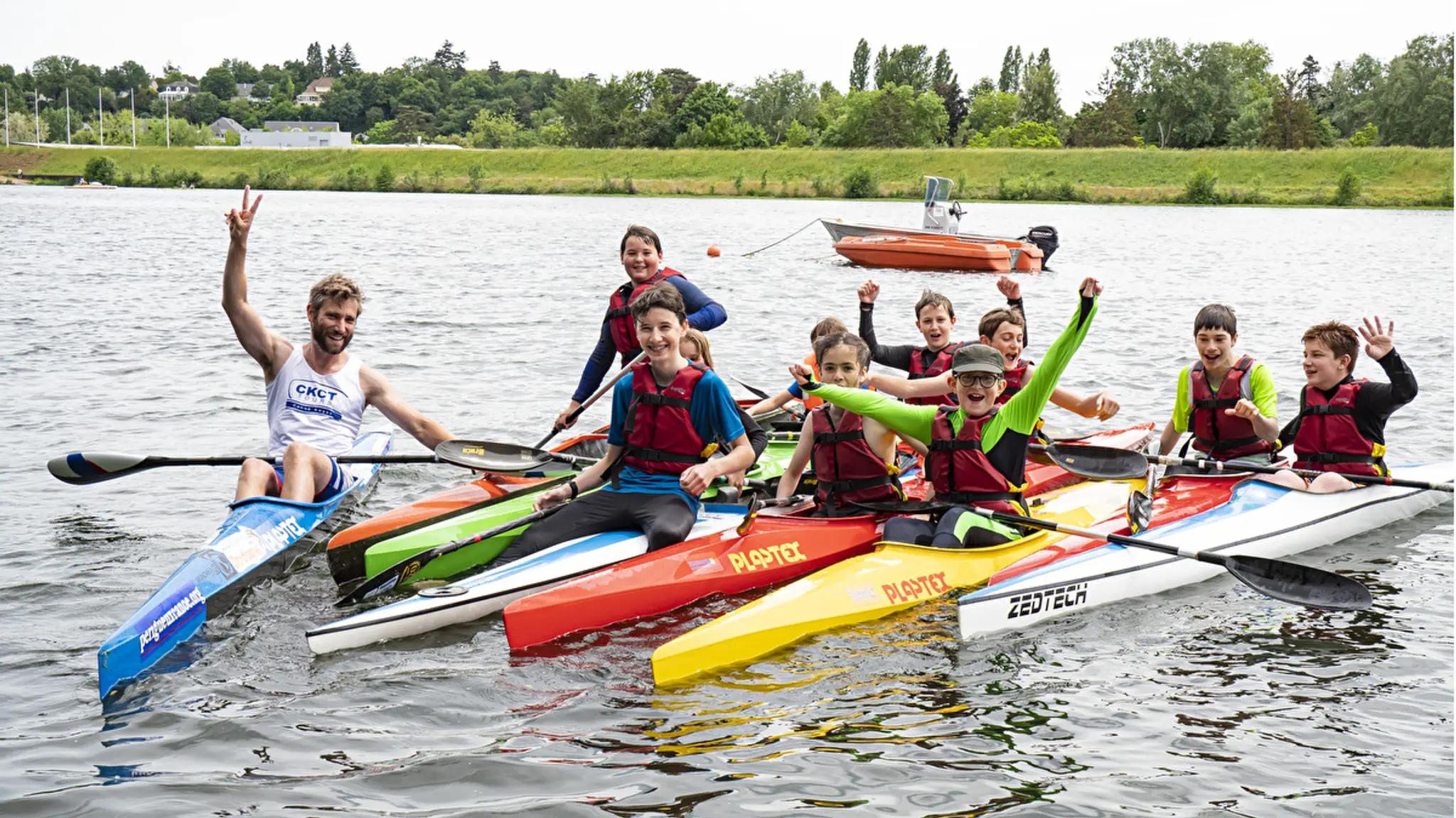 Canoe Kayak Tours Club