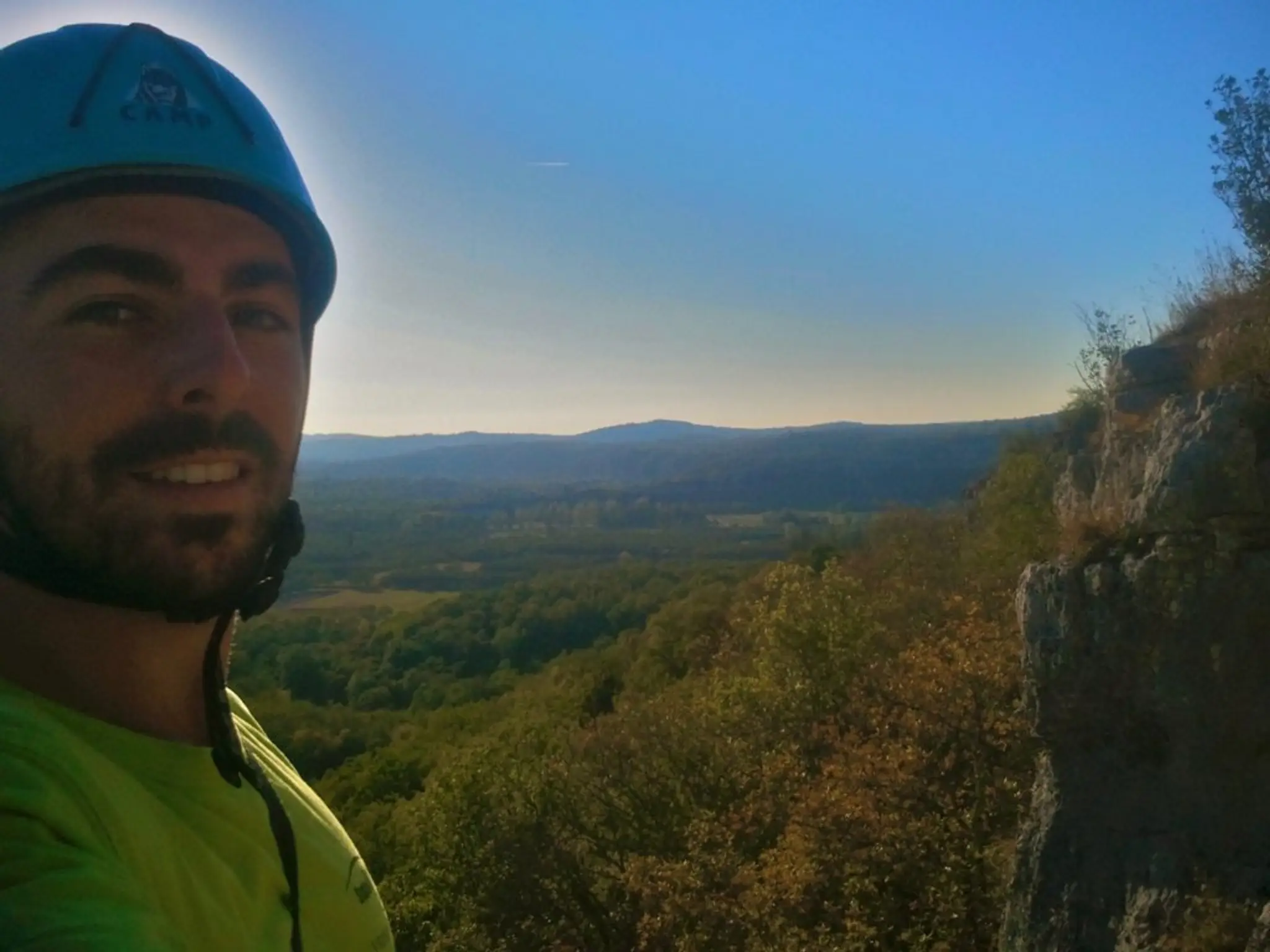 Accroches Escalade, Activités Sportives & Loisirs De Plein Air. Correze, Lot, Dordogne