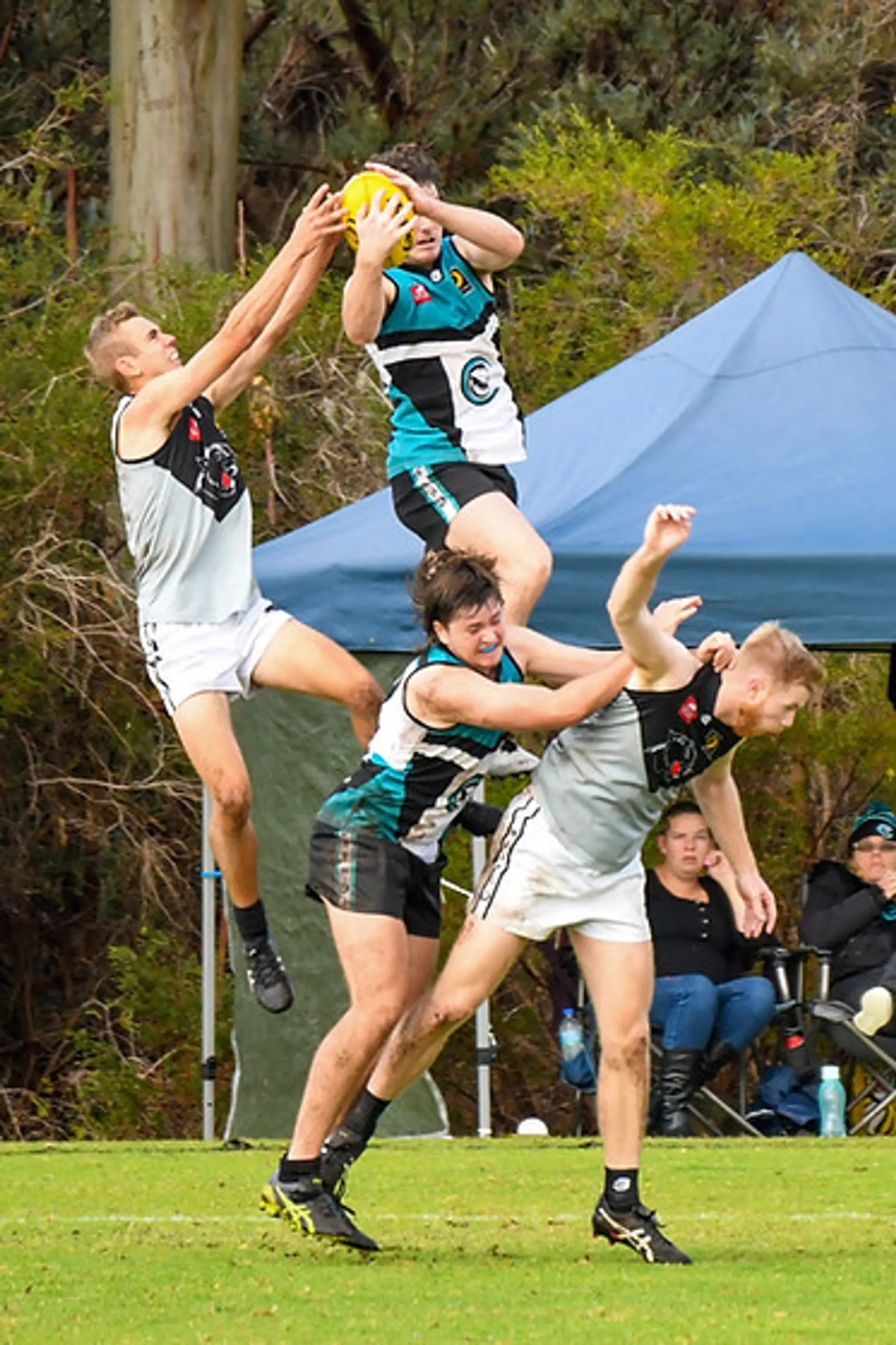 Canning Vale Senior Football Club
